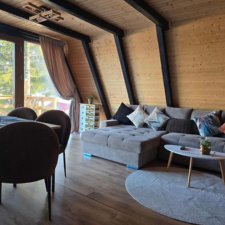 Cabane A-Frame Ceziade Tihuta Piatra Fântânele Exterior foto