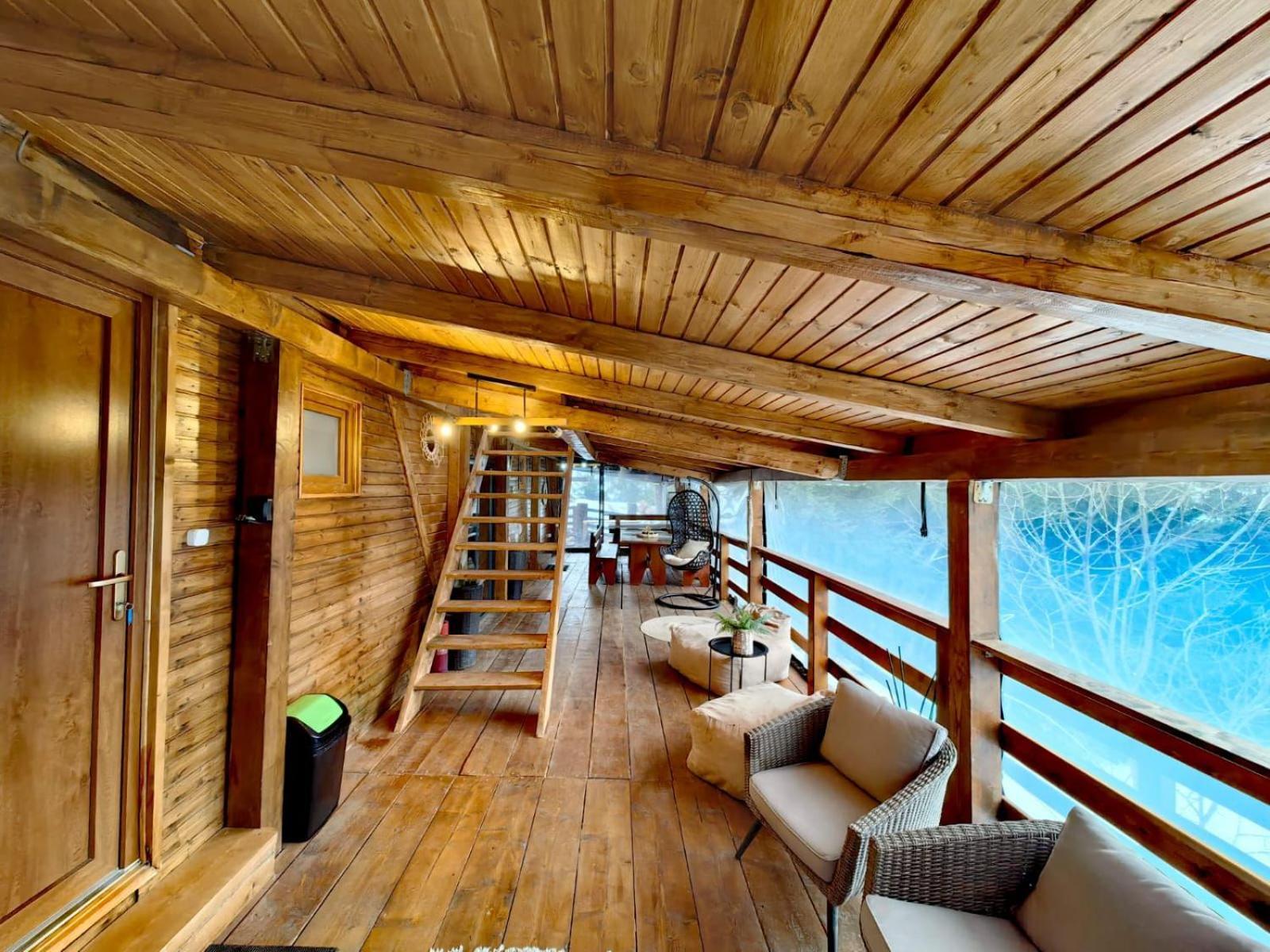 Cabane A-Frame Ceziade Tihuta Piatra Fântânele Exterior foto